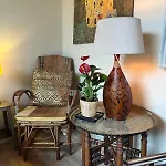 Tatil Evi Artist Ernest Renoux's Atelier, Romantic Retreat Romeny-sur-Marne